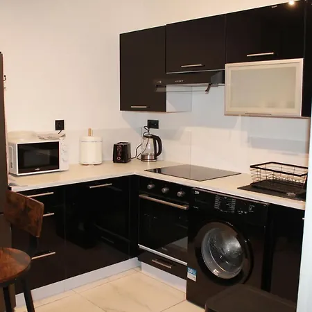 Appartamento Black And White Cosy